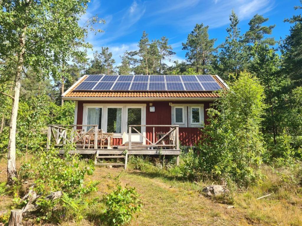 Gaerdsholmens Skaergardshemman "Eken" Villa Edsbruk Eksteriør billede
