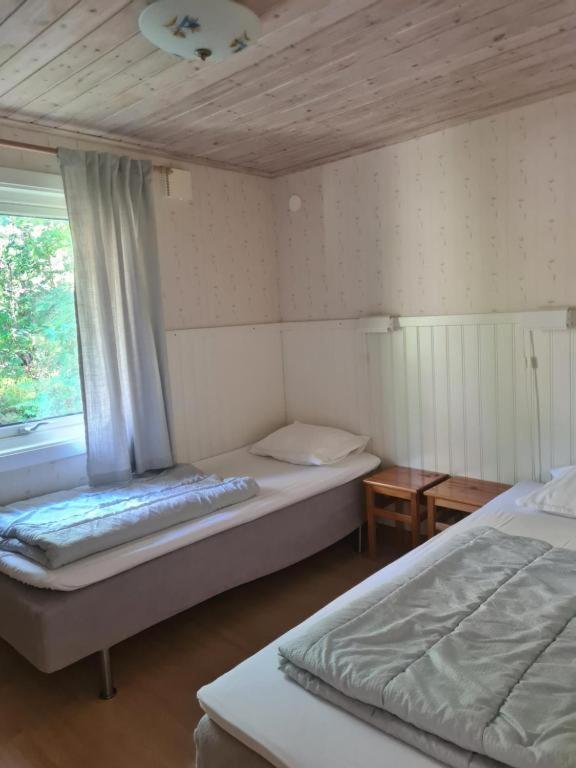 Gaerdsholmens Skaergardshemman "Eken" Villa Edsbruk Eksteriør billede